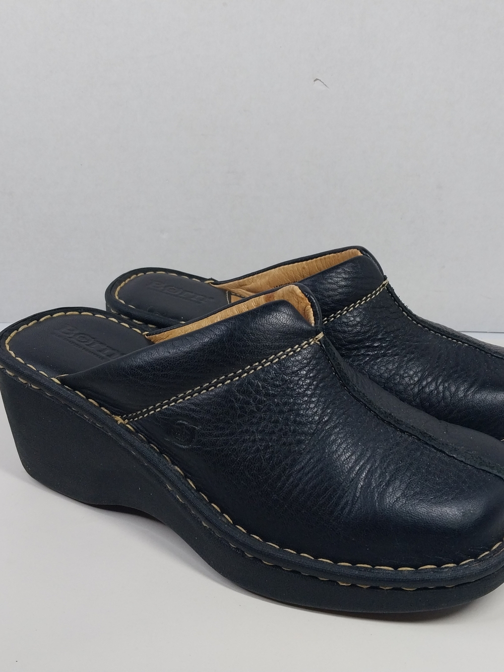 Born Black Pebbled Leather Clogs Womens Wedge Platform Mules Slip On Shoes Sz 6